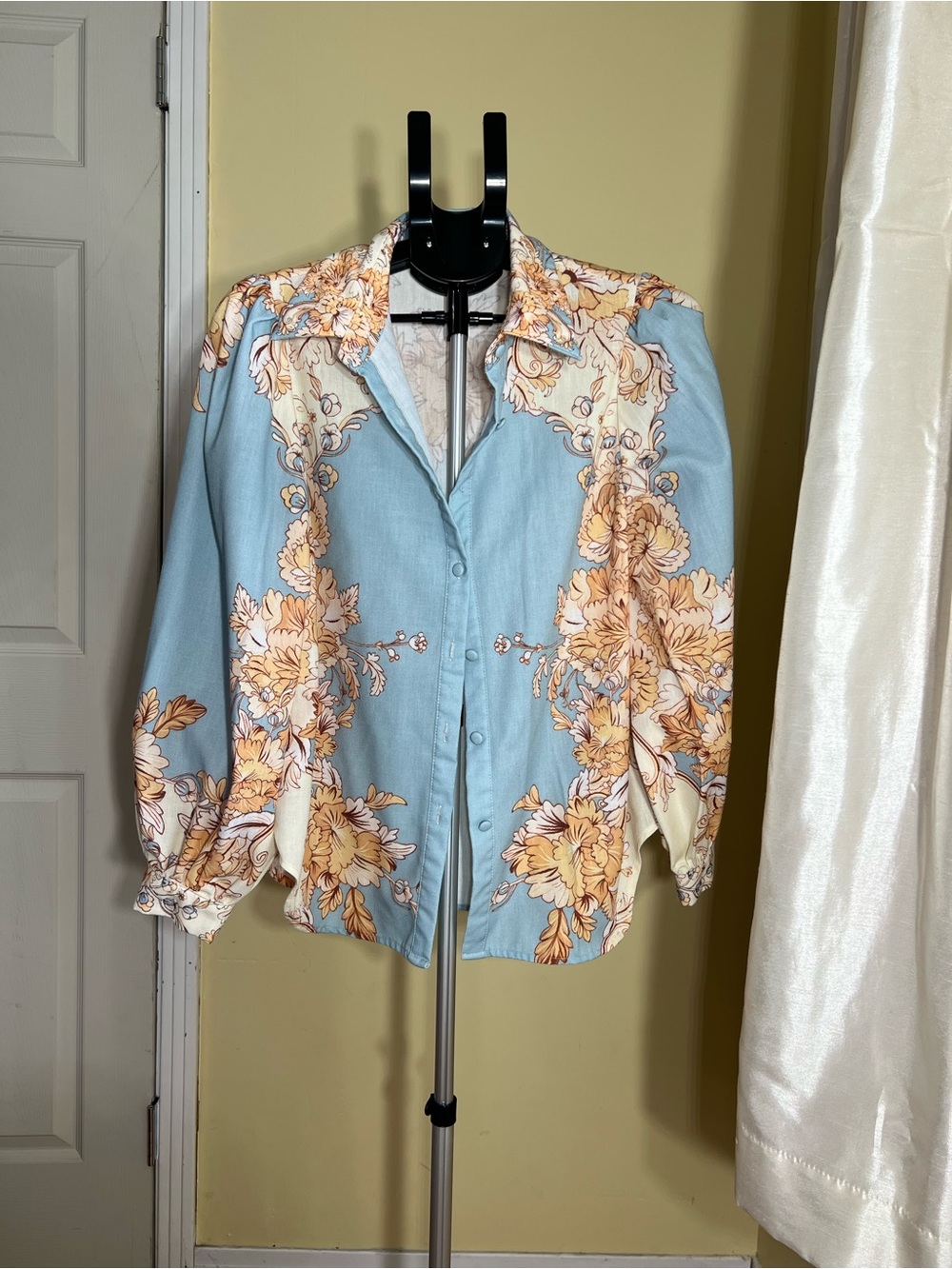 ANEWSTA Women’s Floral Button-Front Blouse – Size L